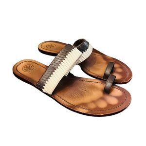 TORY BURCH White Dark Brown Leather Toe Ring Sandals Shoes Womens size 8